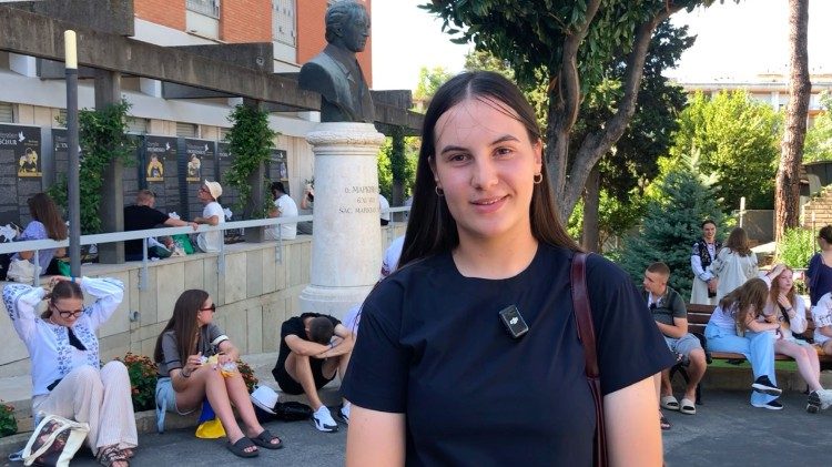 Anastasia, 18 anos, natural de Kherson