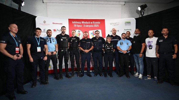 Polscy policjanci na Jubileuszu Młodzieży