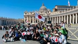 青年の祝祭：バチカンを訪れた日本公式巡礼団の参加者たち　2025年7月31日　