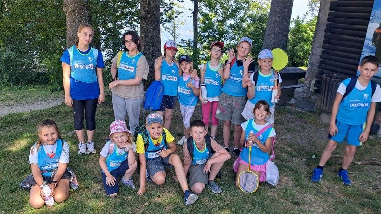 Sudionici Erasmus+ projekta Sport for Unity (foto: Isusovačka služba za izbjeglice - JRS) 