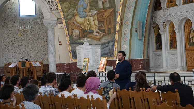 Vizitë tek ortodoksët