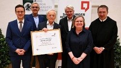 Besonderes Lebenswerk: „Theologischer Preis" der Salzburger Hochschulwochen ging an den Pastoraltheologen Paul M. Zulehner 