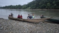 Suor Giovanna Llerena e agenti di pastorale delle comunità in Amazzonia