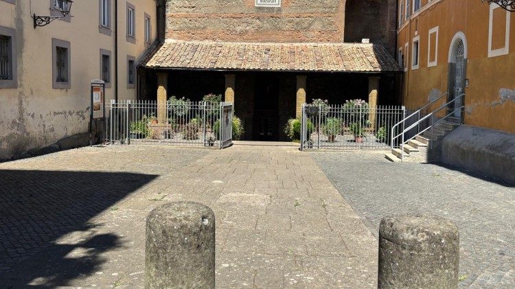 El exterior del santuario de Santa María della Rotonda