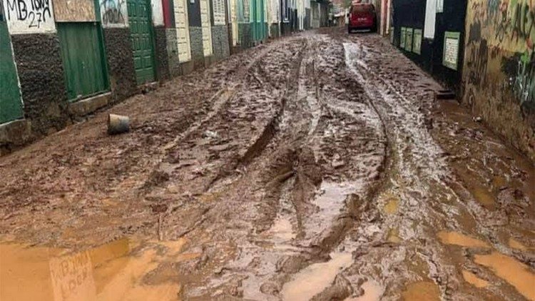 Uma das ruas do Mindelo, cidade principal da ilha de São Vicente