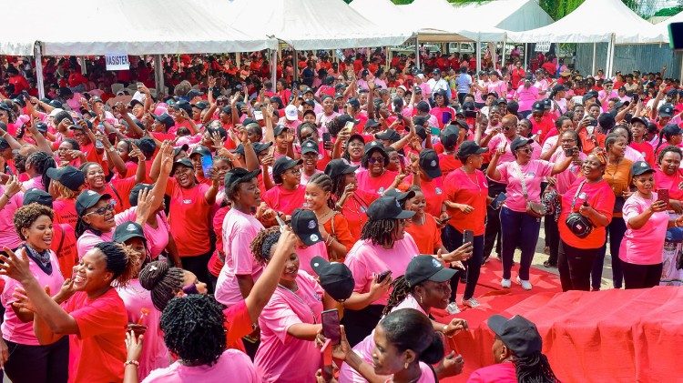 WAWATA Jitahidini kuwa wafuasi waaminifu wa Yesu na Kanisa lake