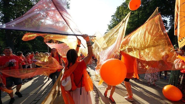Pielgrzymi na ulicach Częstochowy. Fot. Krzysztof Świertok