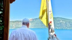 Papa Leone XIV nella residenza estiva di Villa Barberini a Castel Gandolfo