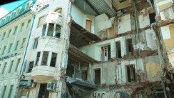 Palazzi distrutti nella conflitto in Ucraina 