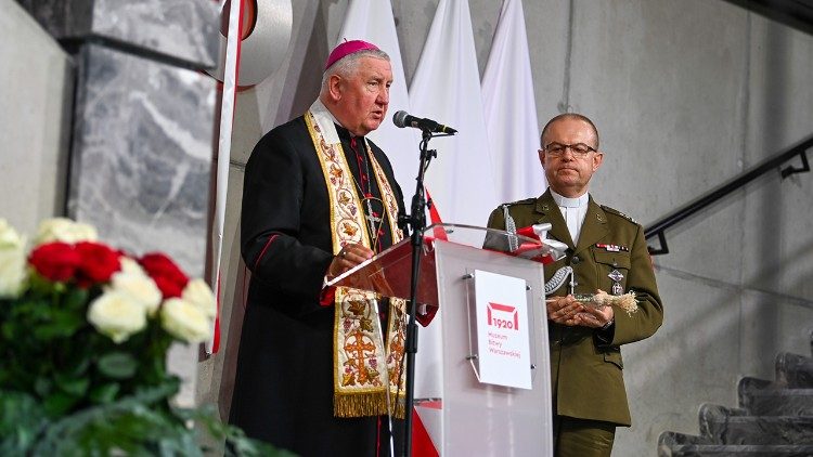 Bp Romuald Kamiński 