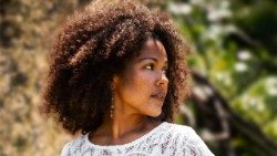 Jerusa Barros - cantora, compositora, co-fundadora de Libera Arti