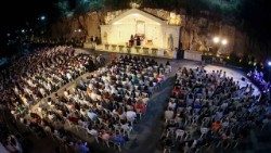 Ս. Աստուածածին վանքի ուխտի օրուան Ս. Պատարագ