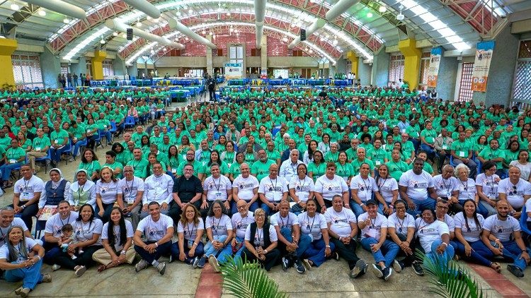 Participantes del Congreso Internacional de matrimonio y Familia