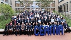 Удзельнікі сходу Касцельнай канферэнцыі Амазоніі (CEAMA) 2025 года