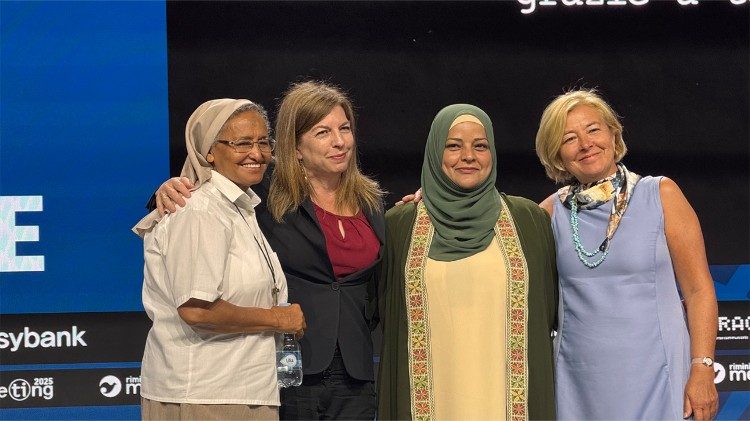 Vier Frauen und ihre Geschichten für Versöhnung