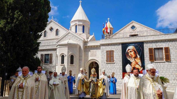 2025.08.23 85 anniversario fondazione cappella Madonna Addolorata convento di Bzommar