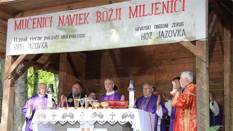 Misa zadušnica za ekshumirane iz jame Jazovka