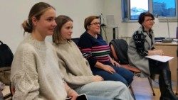 JRS organizira logoterapijske radionice za žene izbjeglice pod nazivom „Ohrabrena za iskorak“ 