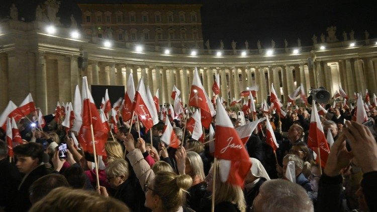 Czuwanie modlitewne na Placu św. Piotra