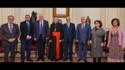 Մարոնիներու Ռայի Պատրիարքը լրագրողներու հետ