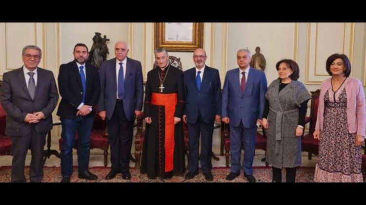 Մարոնիներու Ռայի Պատրիարքը լրագրողներու հետ