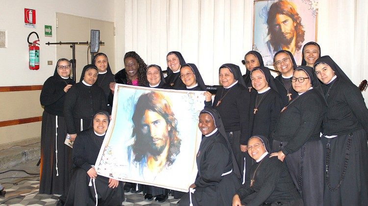 O grupo de religiosas que participou do curso de formação em Gravina in Puglia, na Itália