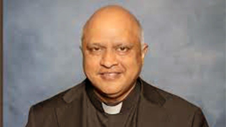 Padre Arul Carasal, wa Paroko wa Parokia huko Kansas nchini Marekani aliuawa kwa risasi tarehe 3 Aprili 2025