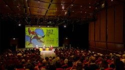 Un momento della presentazione del libro "Il folle di Dio alla fine del mondo” (©Pasqualini, Musacchio/Musa).