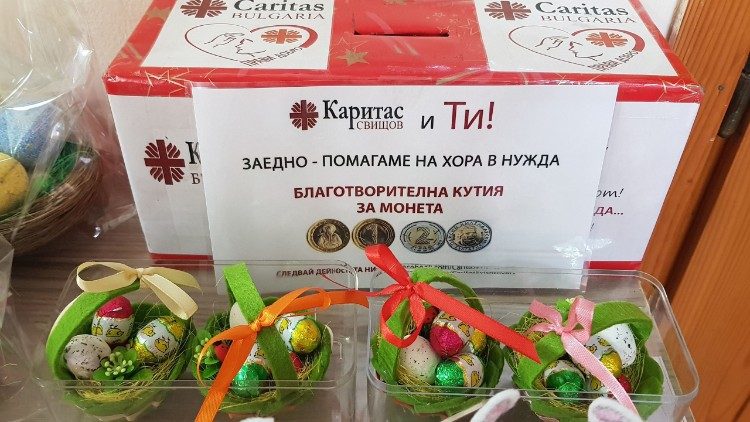 Кампания "Щедра кошница" на Каритас Свищов
