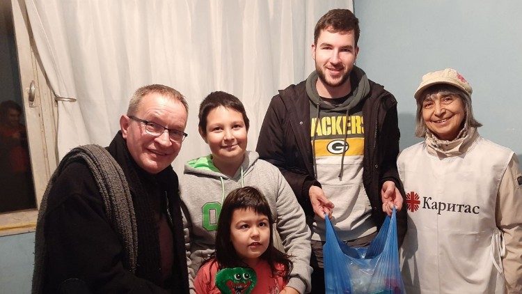 Каритас Свищов в действие