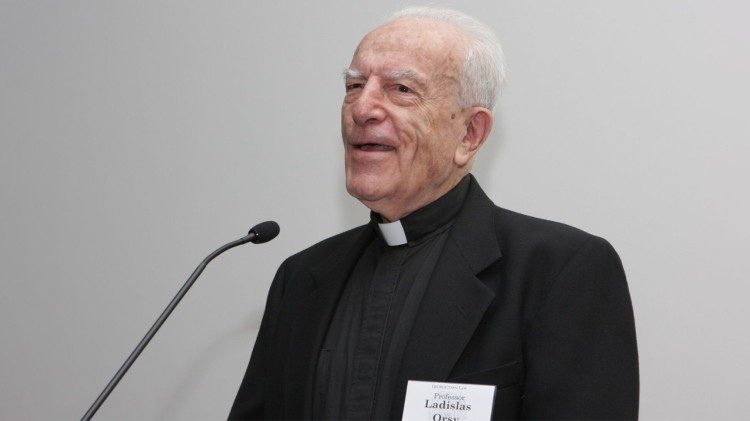 Még 97 éves korában is tanított