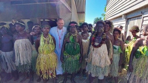 Missionário em Papua Nova Guiné: a visita do Papa deixou uma marca indelével