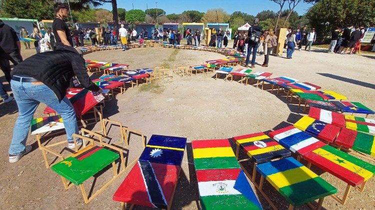 Il Villaggio per la Terra 2025 è giunto al secondo giorno: migliaia i partecipanti