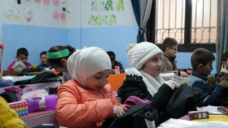 Polacy pomagają syryjskim dzieciom w Libanie (Fundacja „Przyjaciel Misji”)