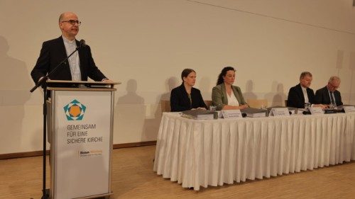 D: Bistum Würzburg reagiert auf Gutachten zum sexuellen Missbrauch