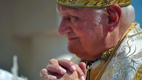 Cardinal Lucian Mureşan has died