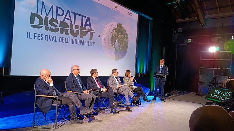 Un momento dei due panel pomeridiani di Impatta Disrupt nella giornata del 15 aprile 2025