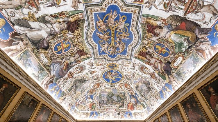 Il soffitto della Sala degli Scriptores. o Vestibulum