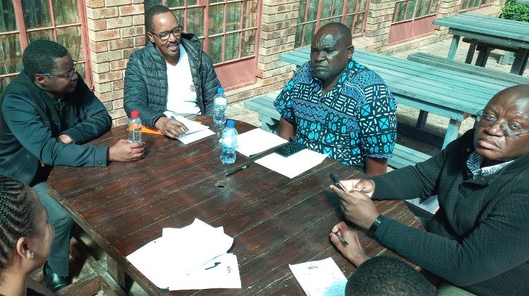 Momentos do seminário regional da Comissão Justiça e Paz da IMBISA