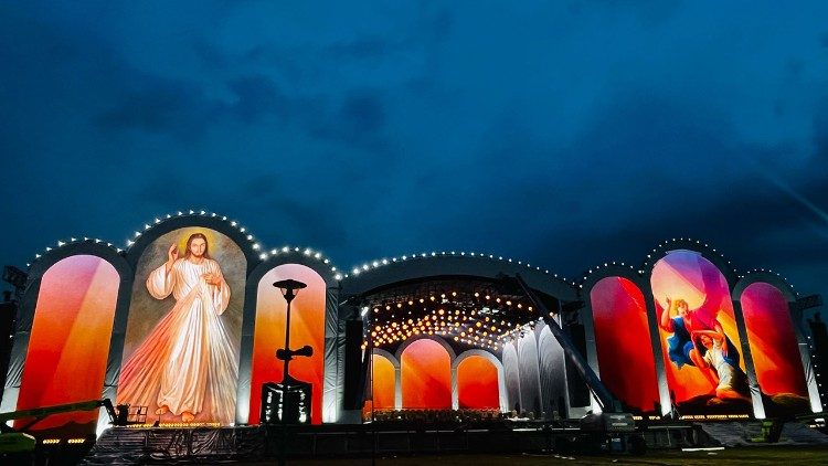 "Сімфонія Міласэрнасці" у Кракаве