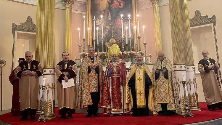 2025.04.25 Messa in suffragio di Papa Francesco a Istanbul chiesa armeno cattolica
