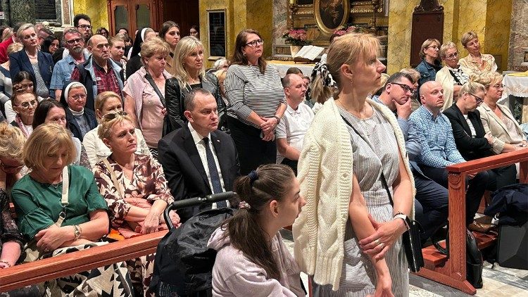 Msza św. w Kościele Polskim w Rzymie