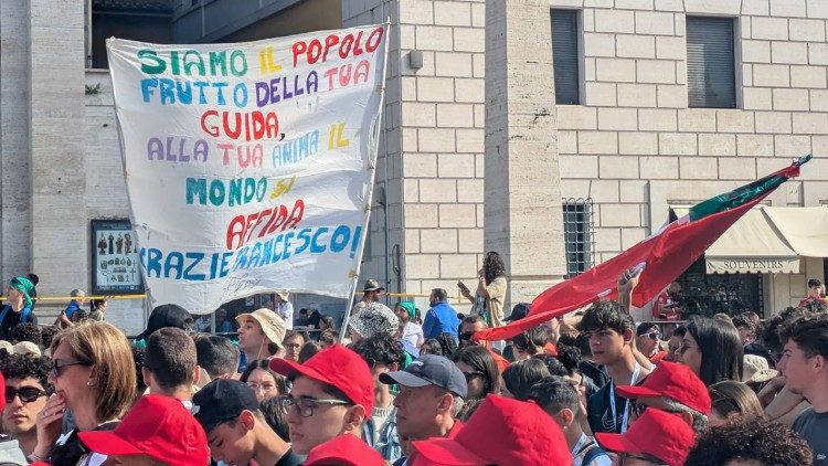 Uno striscione per Papa Francesco 