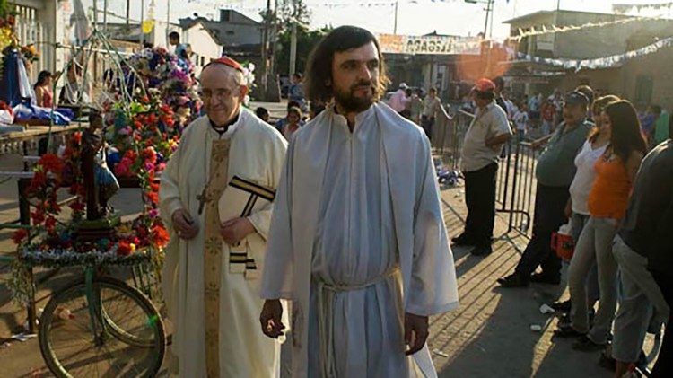 O cardeal Jorge Mario Bergoglio com o o Pe. Pepe di Paola (imagem de arquivo)