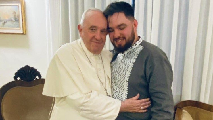 Un encuentro en Santa Marta entre el Papa y el joven Denys