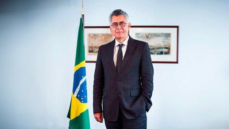 O embaixador Tarcísio Costa