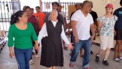 Sestra Isabel Turcios v Domově migrantů Frontera Digna