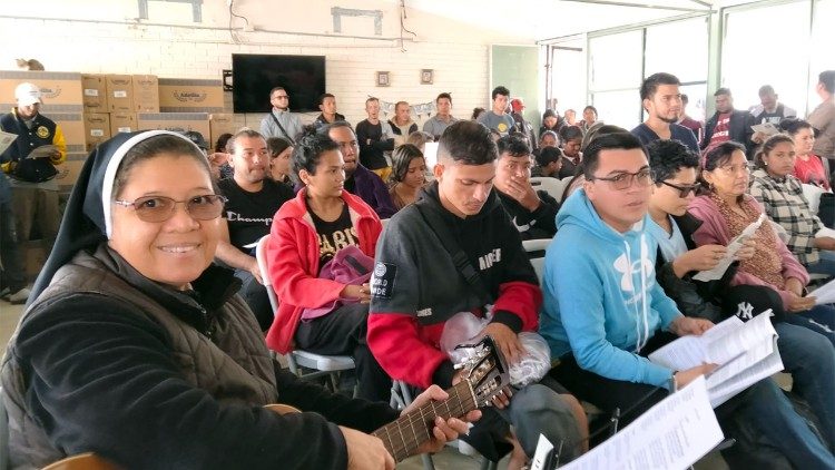 मानव गतिशीलता प्रेरिताई के ज़रिए, निष्कलंक मरिया की फ्रांसिस्कन धर्मबहनें, अपनी संस्थापिका धन्य मारिया कारिदाद ब्राडर के मिशनरी करिश्मे को जीती हैं।