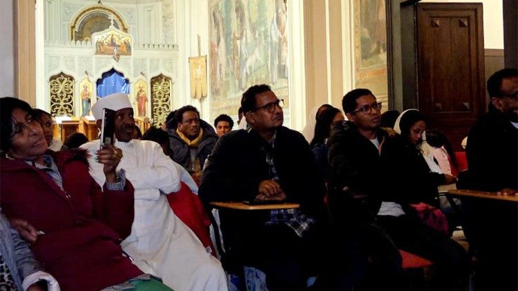 መደብ ዘተ ምስ ነጋድያን ብዛዕባ ጕዕዞ 30 ዓመት ኤጳርቅና ከረን