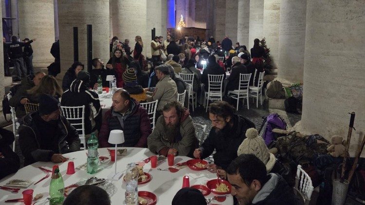 La cena offerta ai poveri di San Pietro